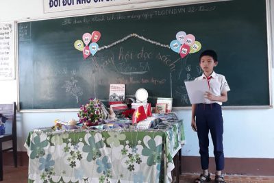 Chúng em kể chuyện Bác Hồ.